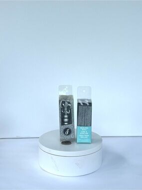 Gartner Studios Metallic Silver Gray Sealing Wax Sticks & “J” Stamp